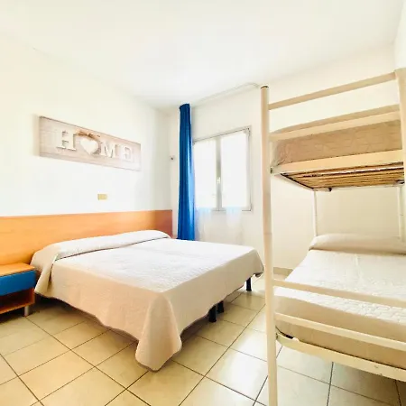 Apartman Augustus - Piazza Mazzini - Vicino Al Mare - Immobil Relax