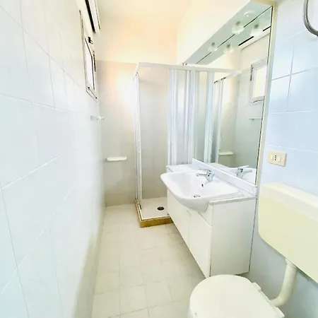 Augustus - Piazza Mazzini - Vicino Al Mare - Immobil Relax Apartman